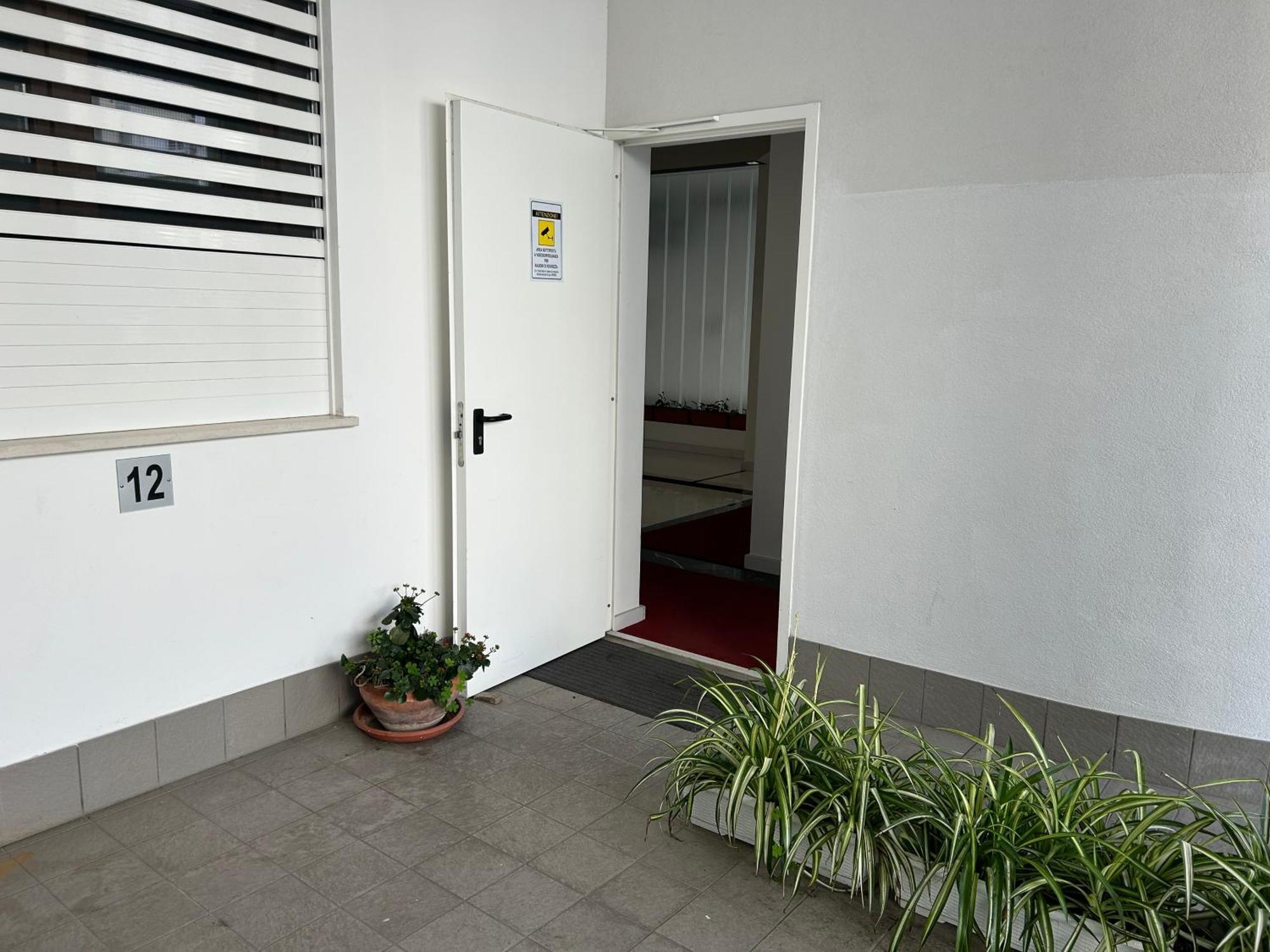Central Modern Apartment Bari Exterior foto